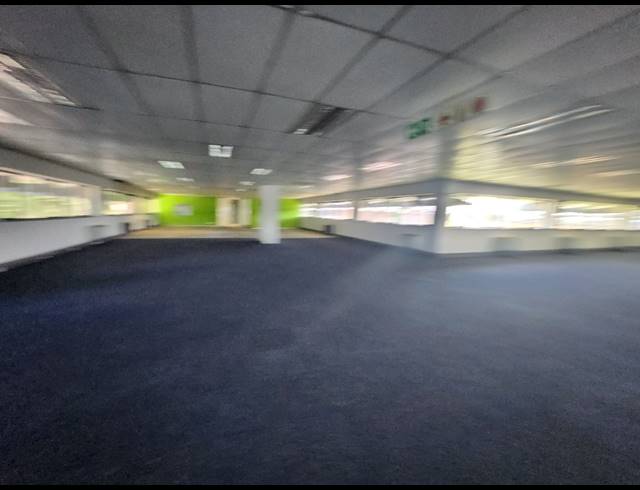 1,840M² OFFICE TO LET IN RANDJESPARK